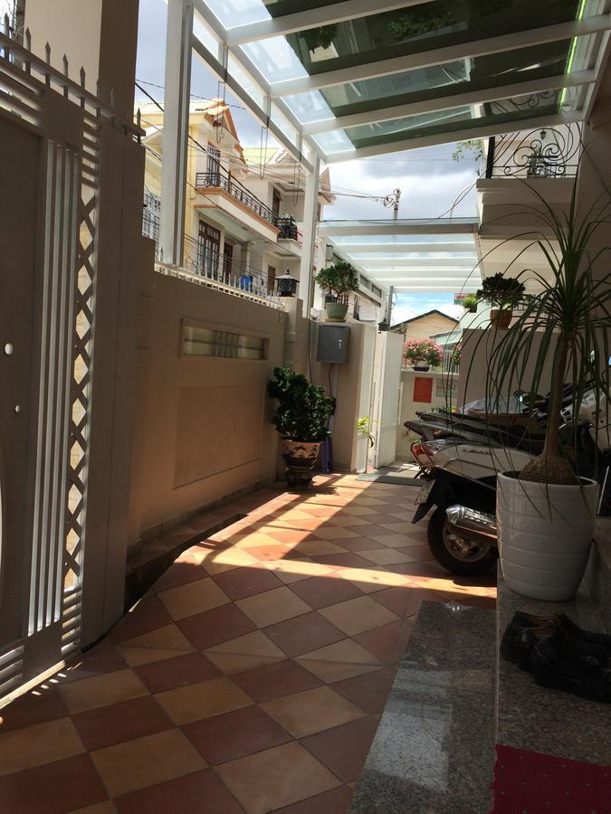 Hostel Phuong Nga ダラット エクステリア 写真